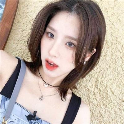 战火中的花蕾 在线观看